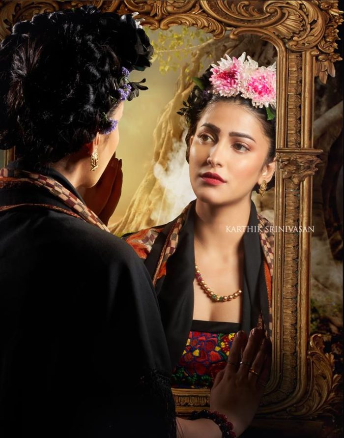 Shruti Haasan as "Frida Kahlo"