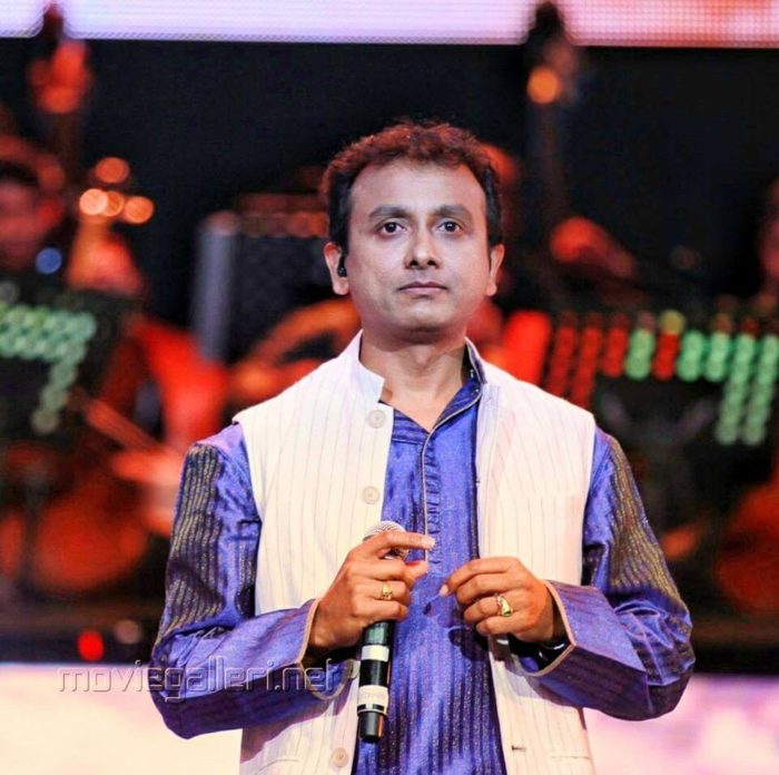 Singer Unnikrishnan Images