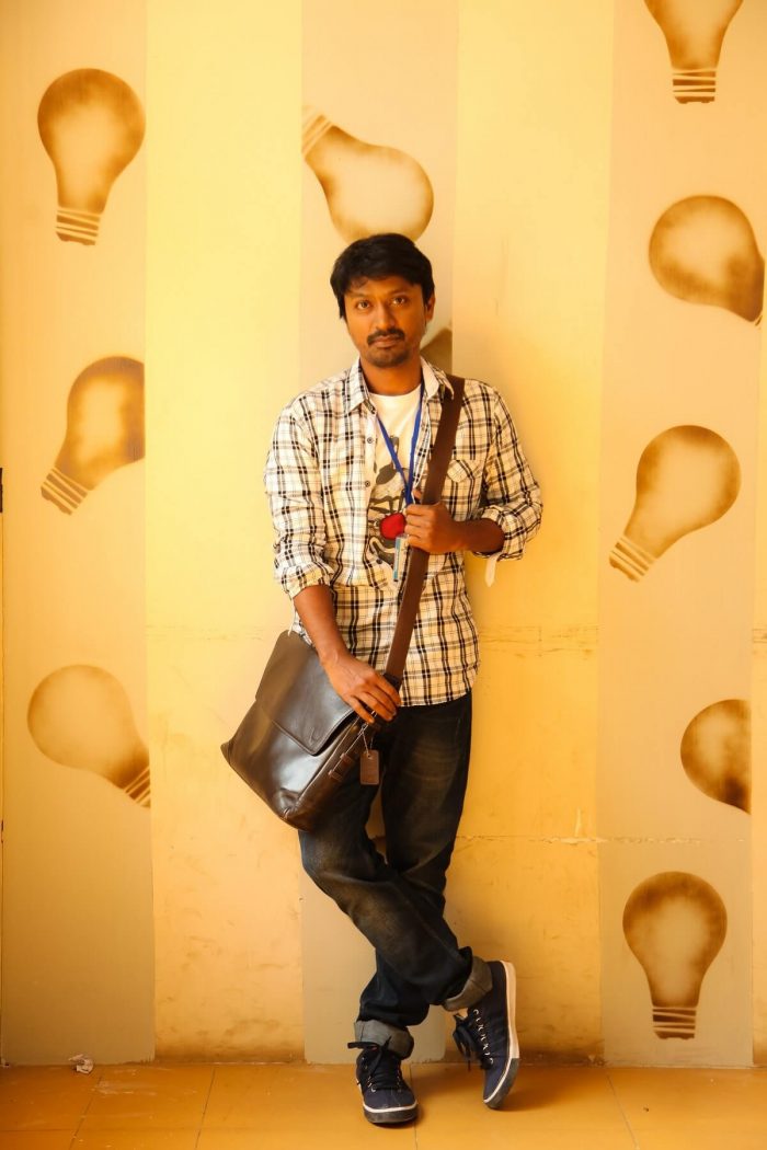 Vanavarayan Vallavarayan 2014 Tamil in HD - Einthusan