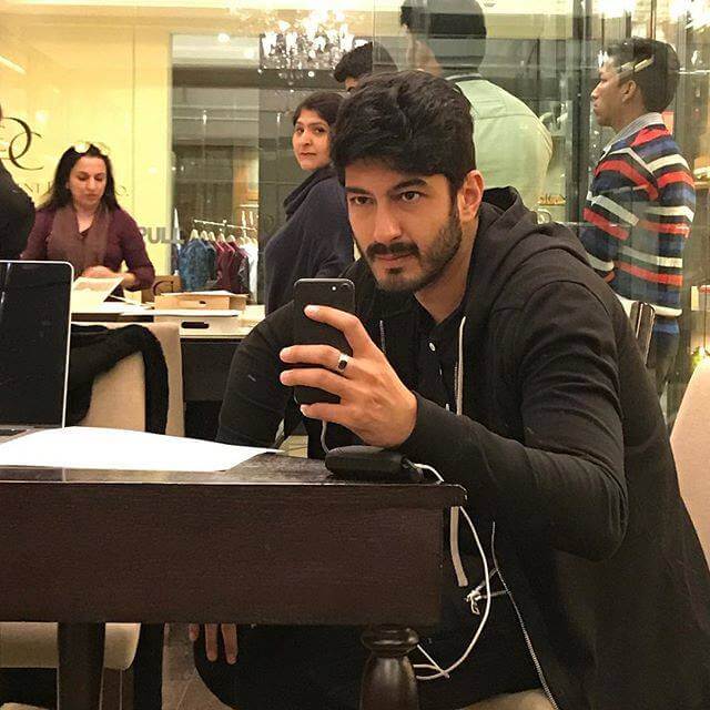 Mohit Marwah wiki Mohit Marwah wiki