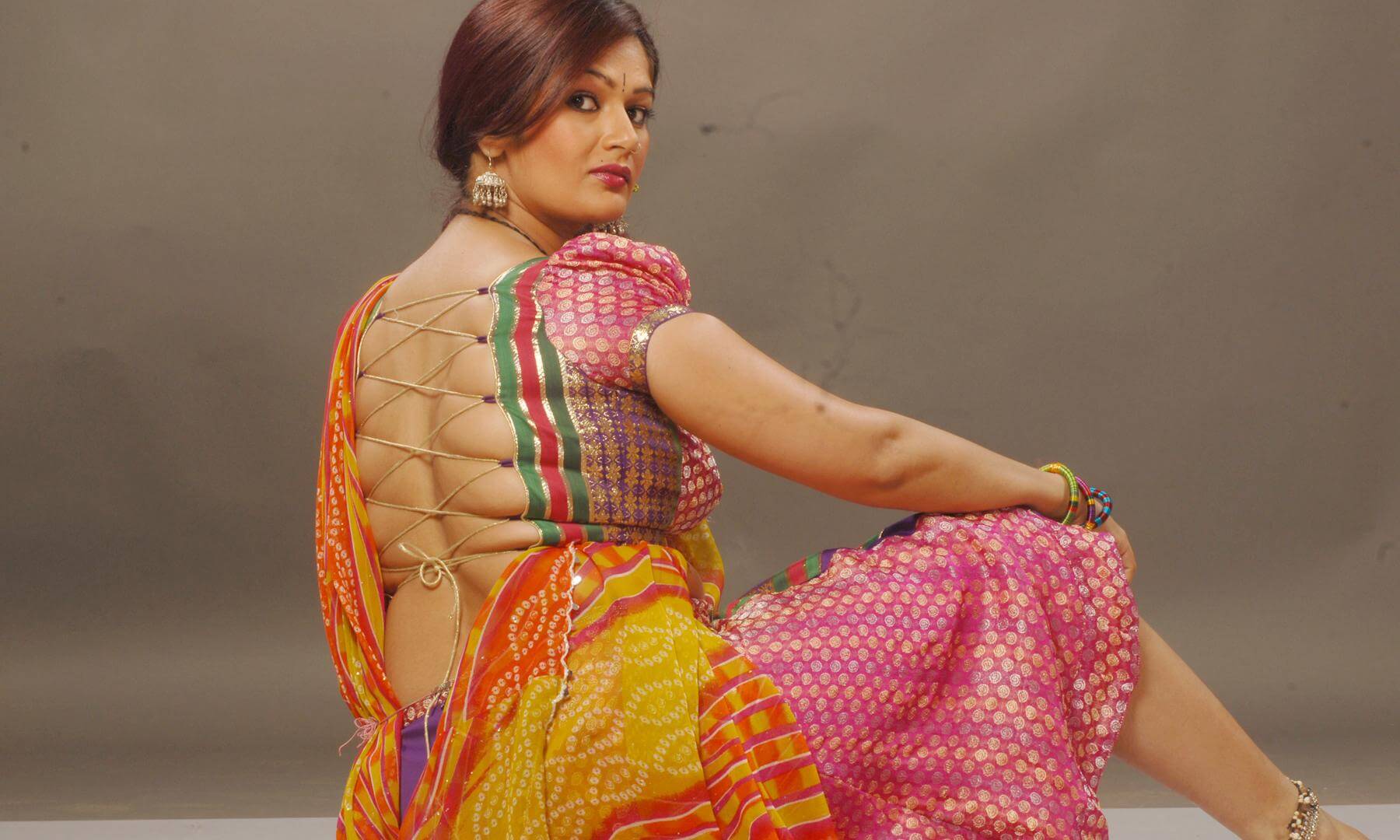 Resham Tipnis Wiki