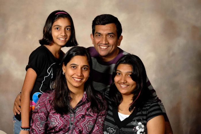 Alyona Kapoor (Sanjeev Kapoor wife) Wiki Alyona Kapoor (Sanjeev Kapoor wife) Wiki