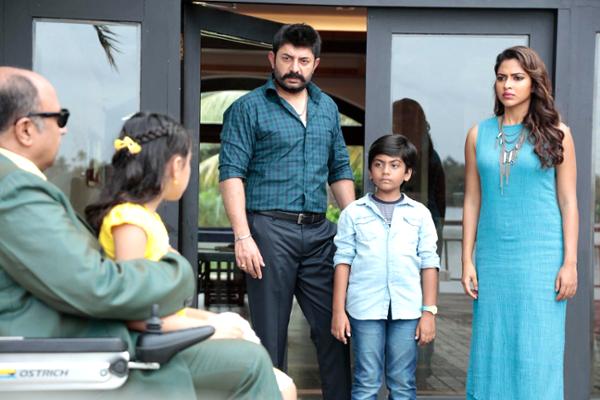 Bhaskar Oru Rascal Tamil Movie Stills