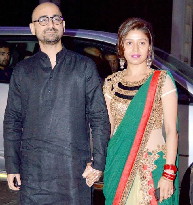 Hitesh Sonik (Sunidhi Chauhan Husband) Wiki Hitesh Sonik (Sunidhi Chauhan Husband) Wiki