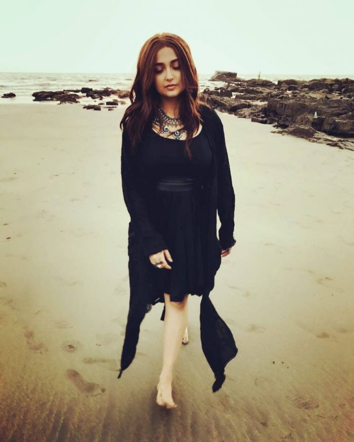 Monali Thakur Wiki Monali Thakur Wiki