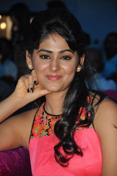 Palak Lalwani Wiki Palak Lalwani Wiki