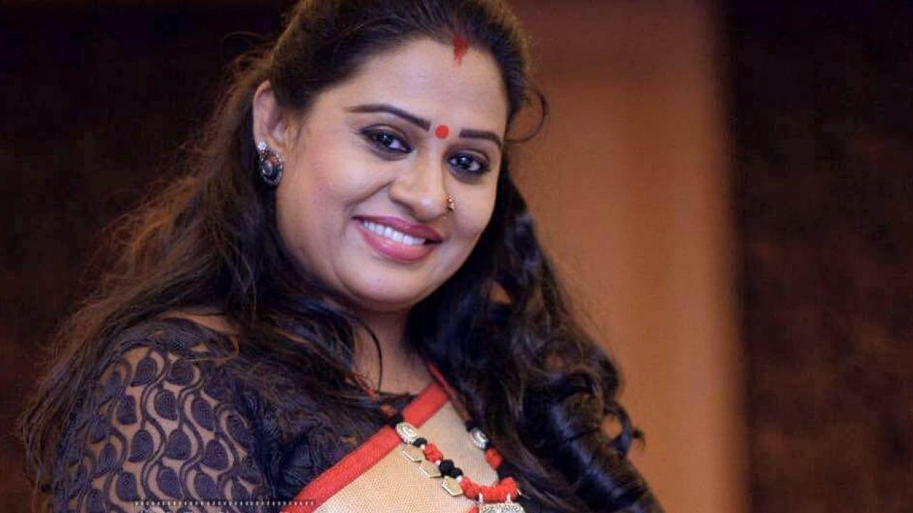 Beena Antony Wiki, Biography, Age, Family, Movies, Images - News Bugz