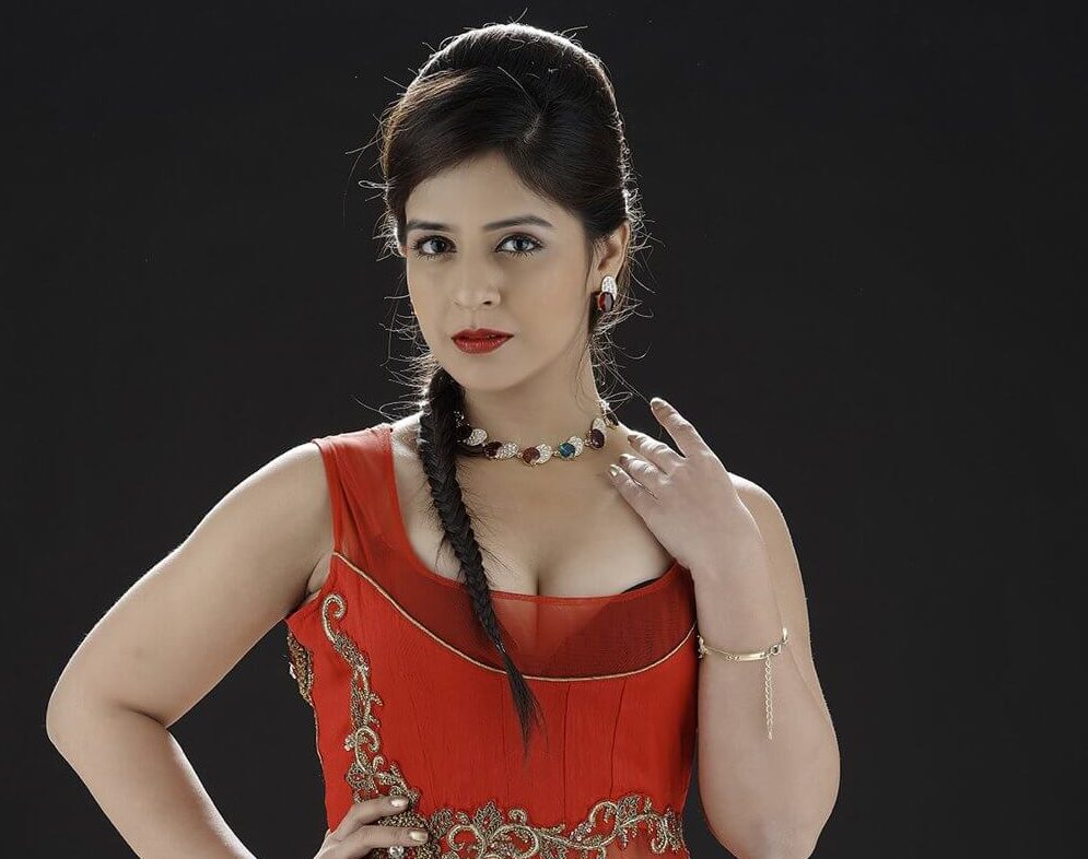 Neha Pawar Wiki