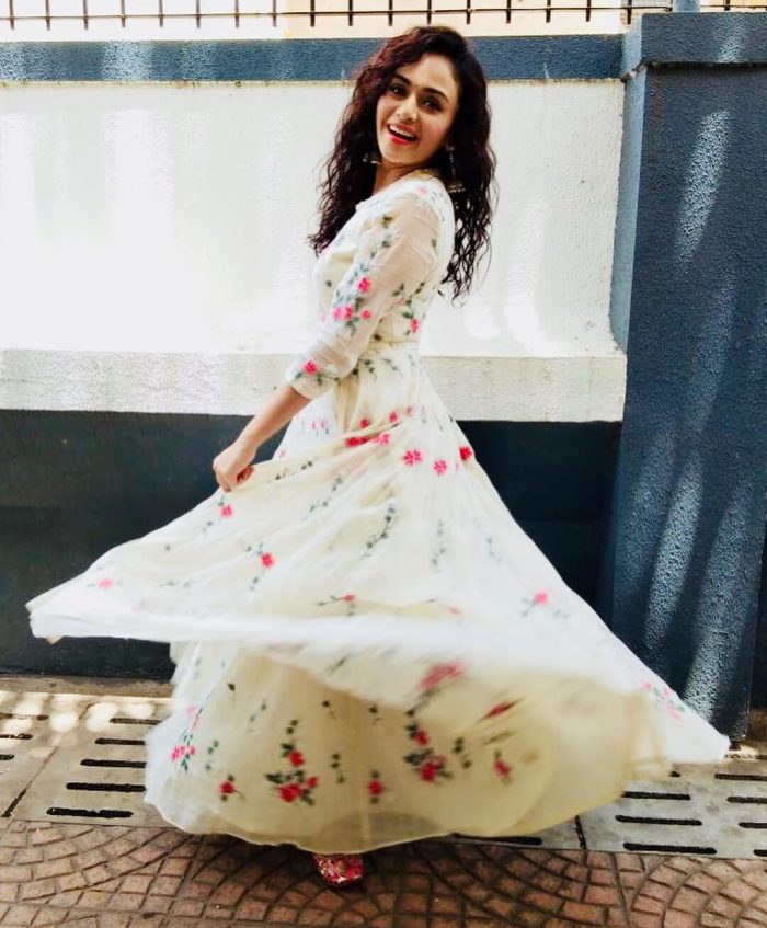 Amruta Khanvilkar