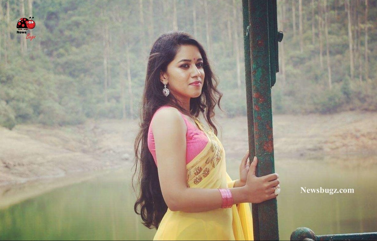 Mirnalini Ravi Images