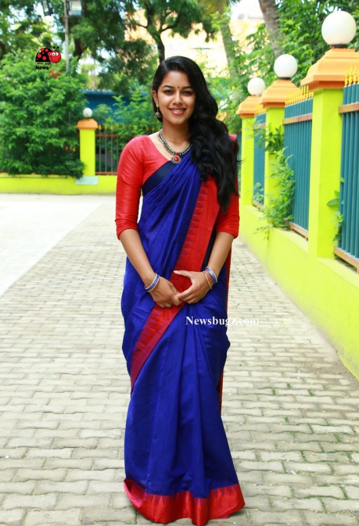 Mirnalini Ravi Images