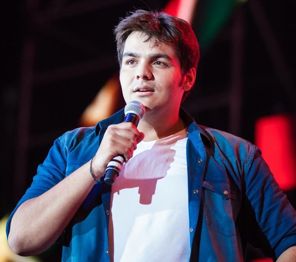 Ashish Chanchlani (YouTuber) Wiki, Biography, Age, Images - News Bugz Ashish Chanchlani (YouTuber) Wiki, Biography, Age, Images - News Bugz