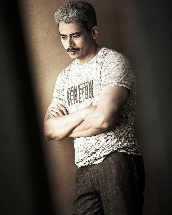 Atul Kulkarni wiki Atul Kulkarni wiki