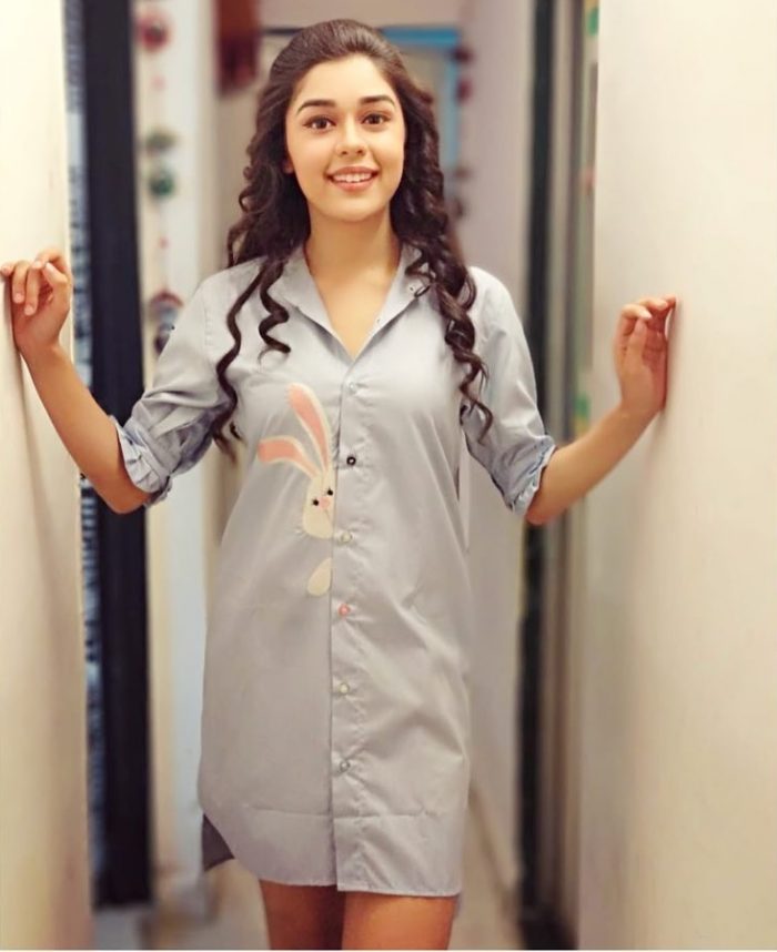 Eisha Singh Wiki Eisha Singh Wiki