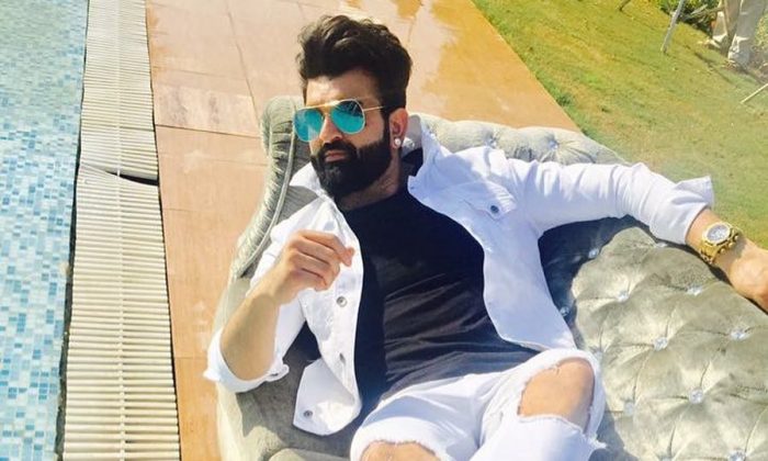 Navraj Hans Wiki Navraj Hans Wiki