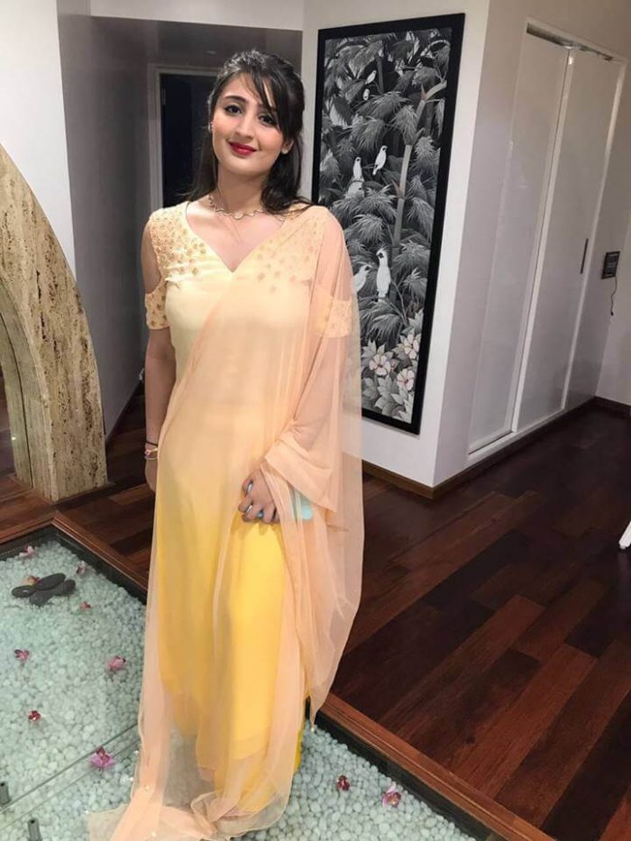 Dhvani Bhanushali Images