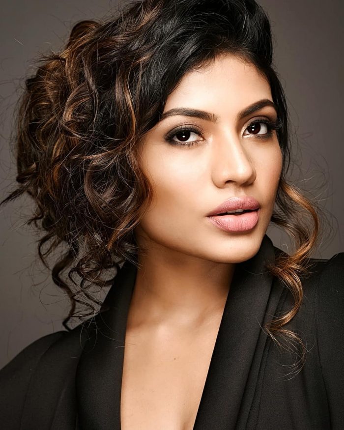 Urvi Shetty Images