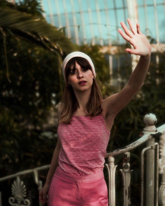 Daisy Edgar-Jones Images