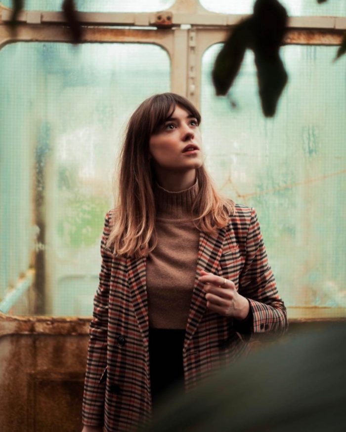 Daisy Edgar Jones Images