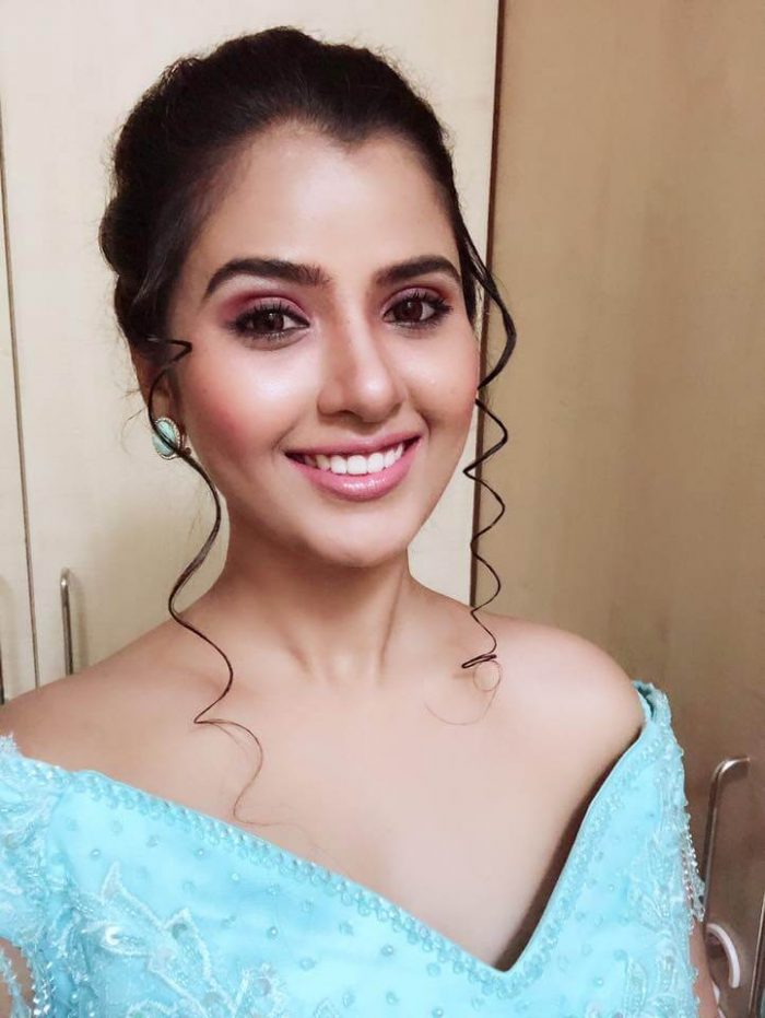 Nanditha Jennifer Images