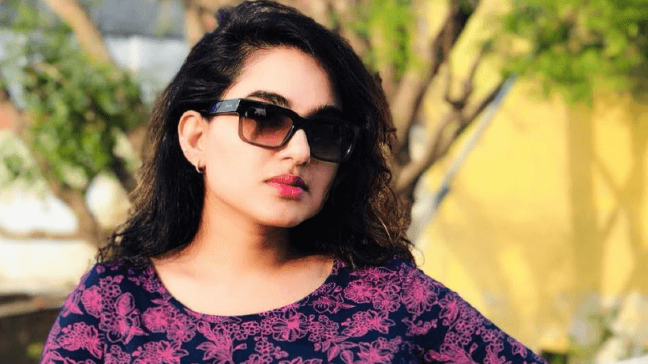 Kavya Singh Wiki, Biography, Age, Movies, Images & More - News Bugz