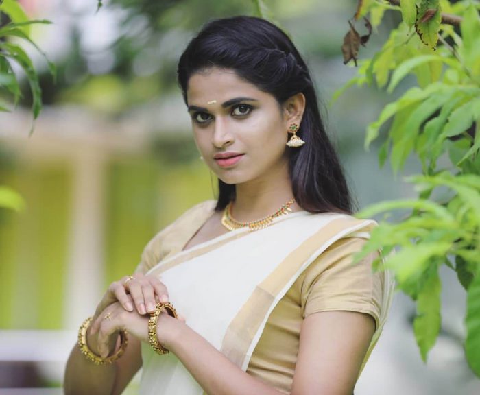 Suma Poojari Images
