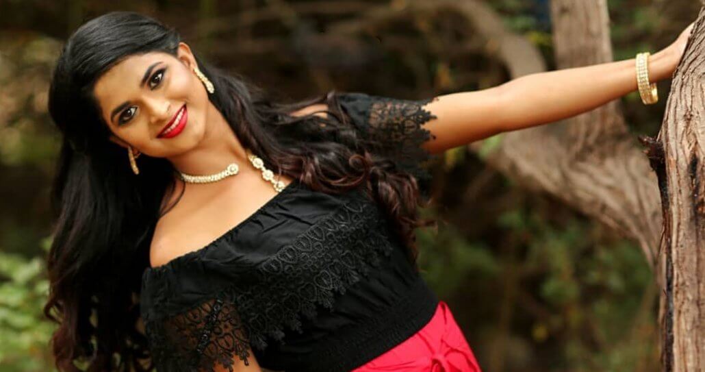 Suma Poojari Wallpaper