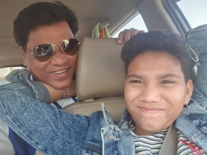 Digambar Naik Images