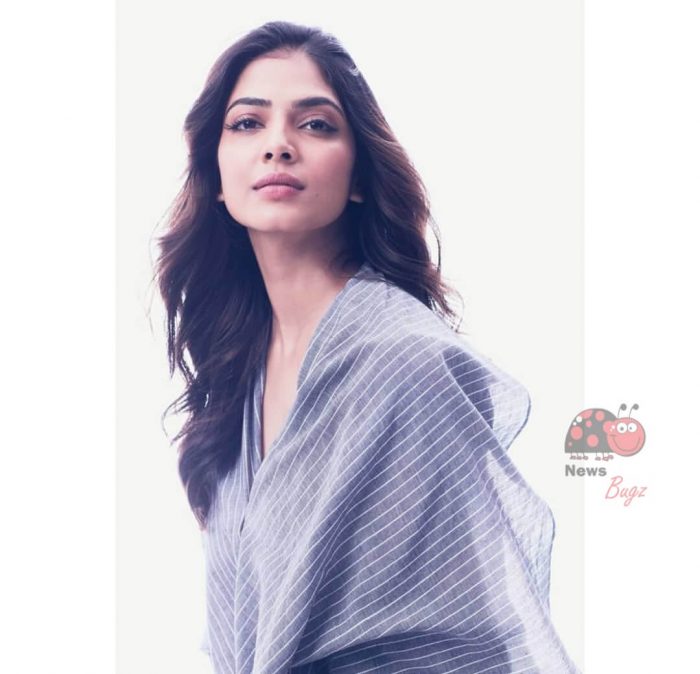 Malavika Mohanan Images