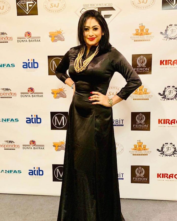 Piumi Hansamali