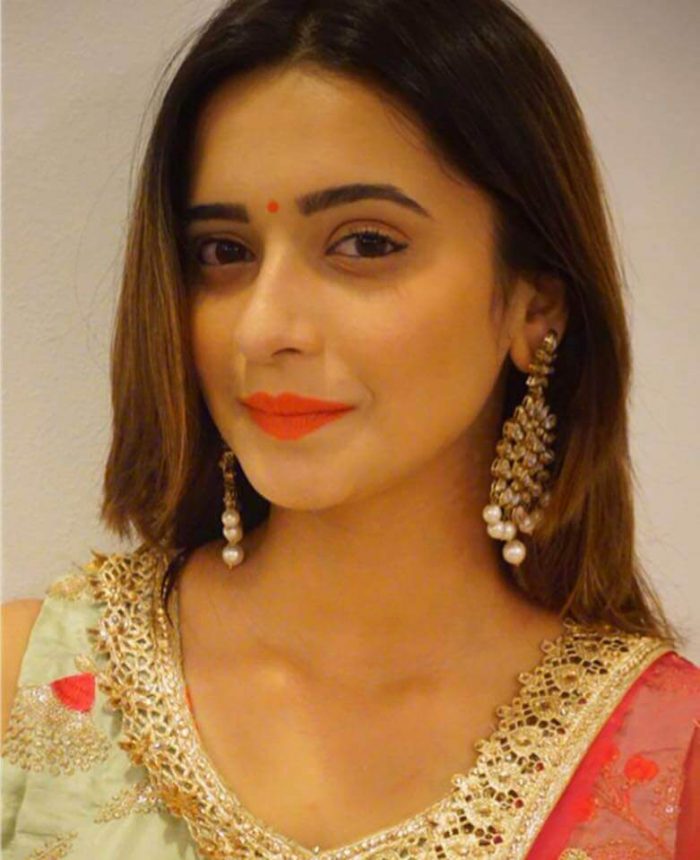 Shivani Surve Photos