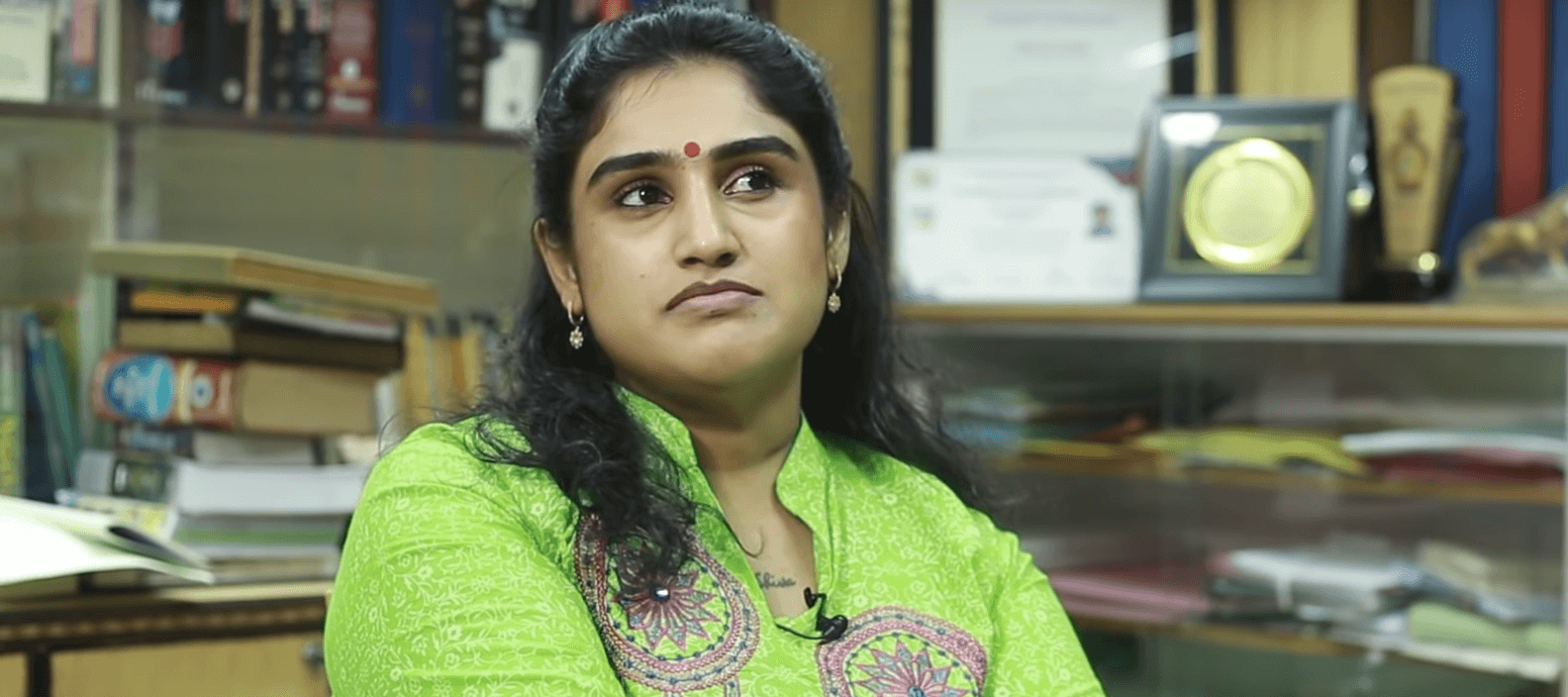 Vanitha Vijayakumar Photos
