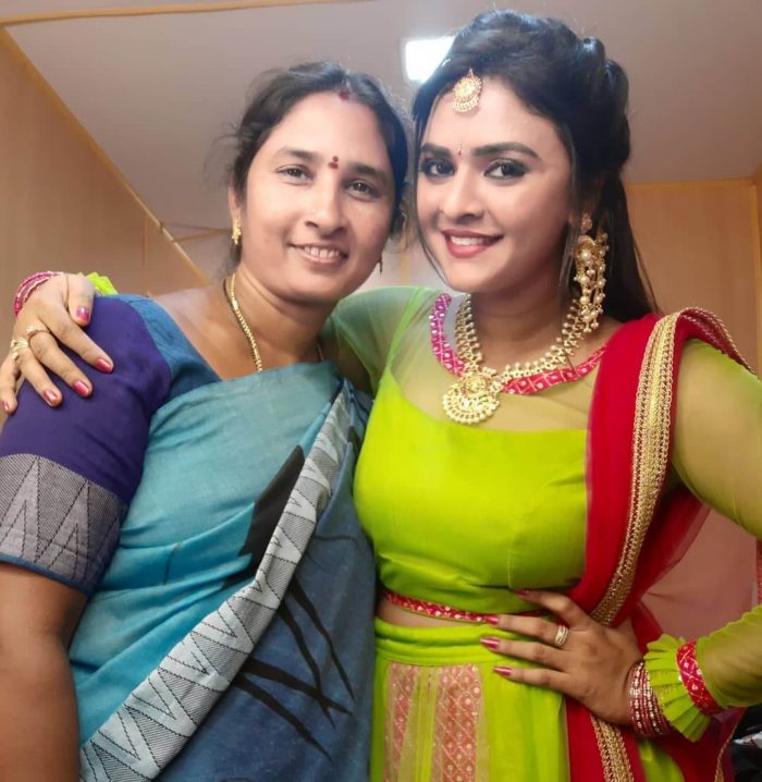 Rohini Noni Images
