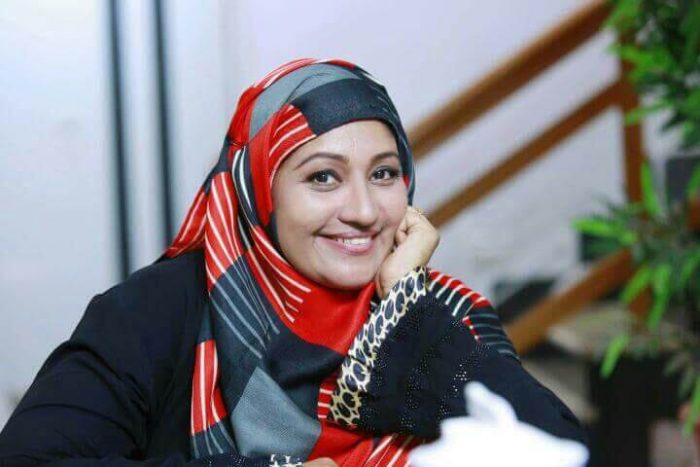 Thesni Khan