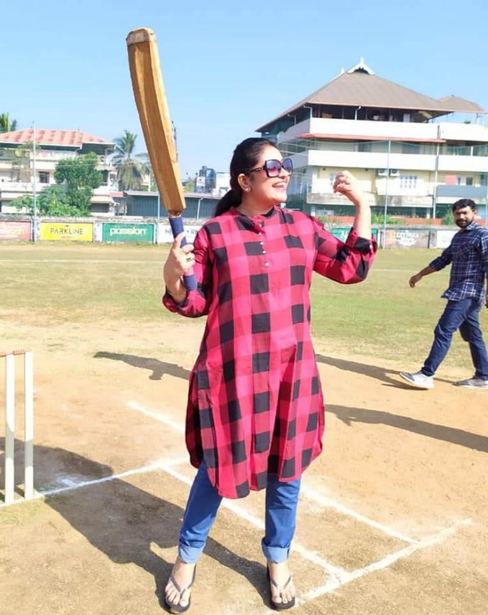 Thesni Khan