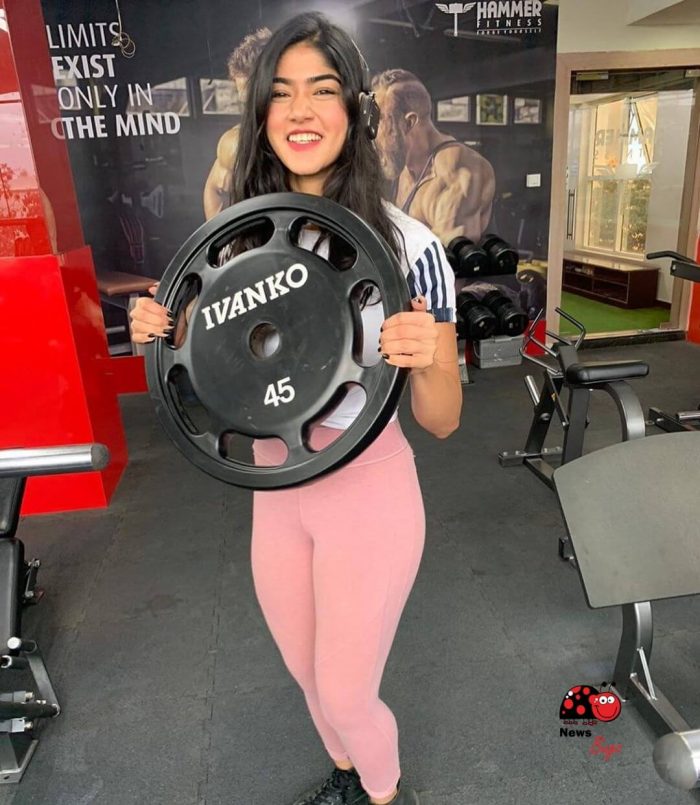 Snigdha Ravi