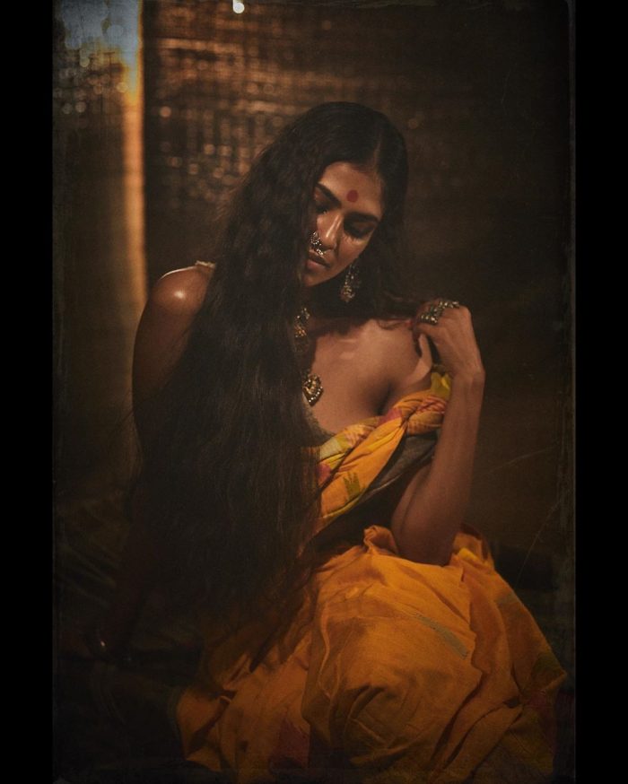 Malavika Mohanan Photos