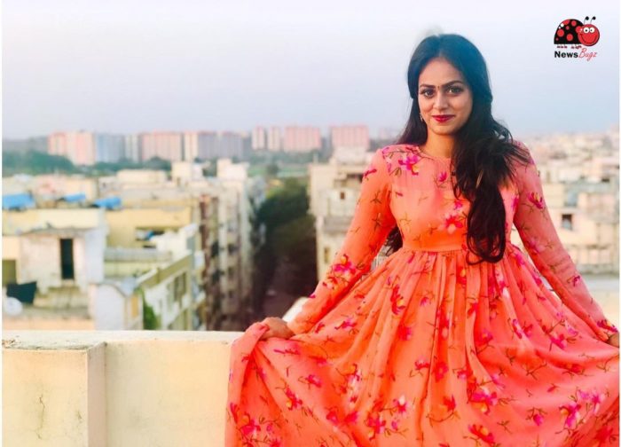 Gayathri Dolly D Cruze
