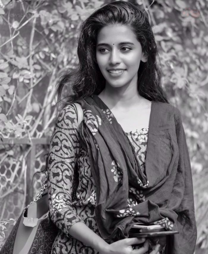 Priyanka Super Singer