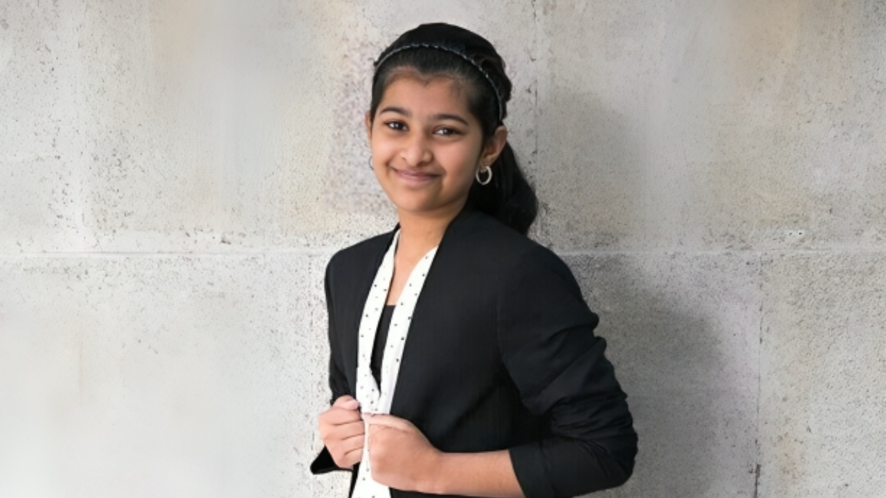 Divya Saasha (Vijay Daughter) Wiki, Biography, Age, Movies, Images