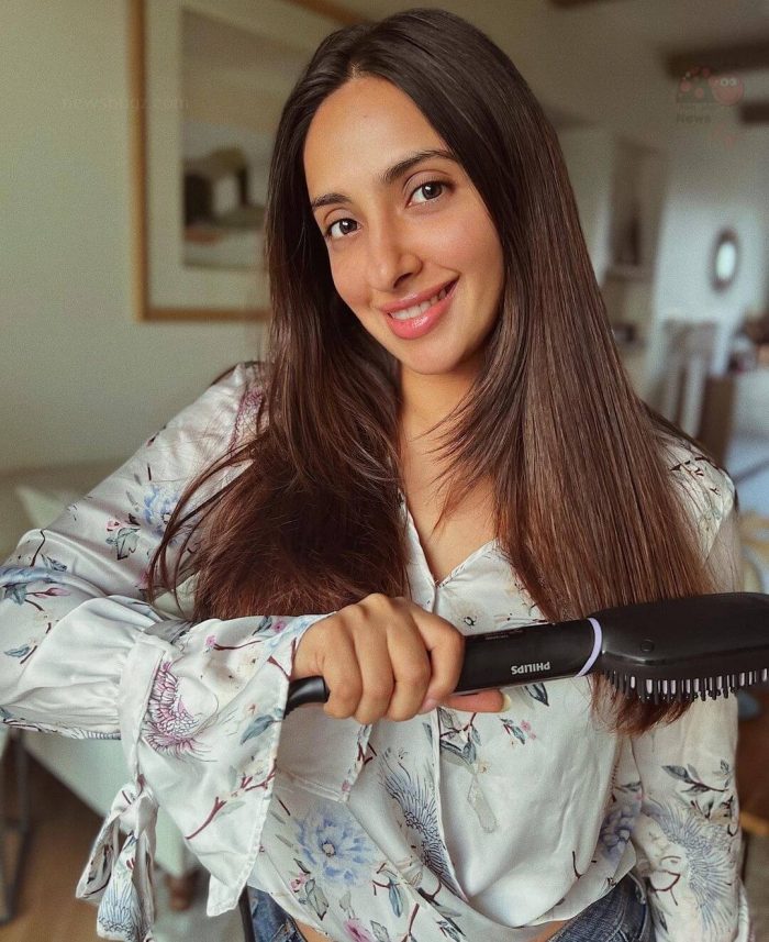 Akansha Ranjan Kapoor
