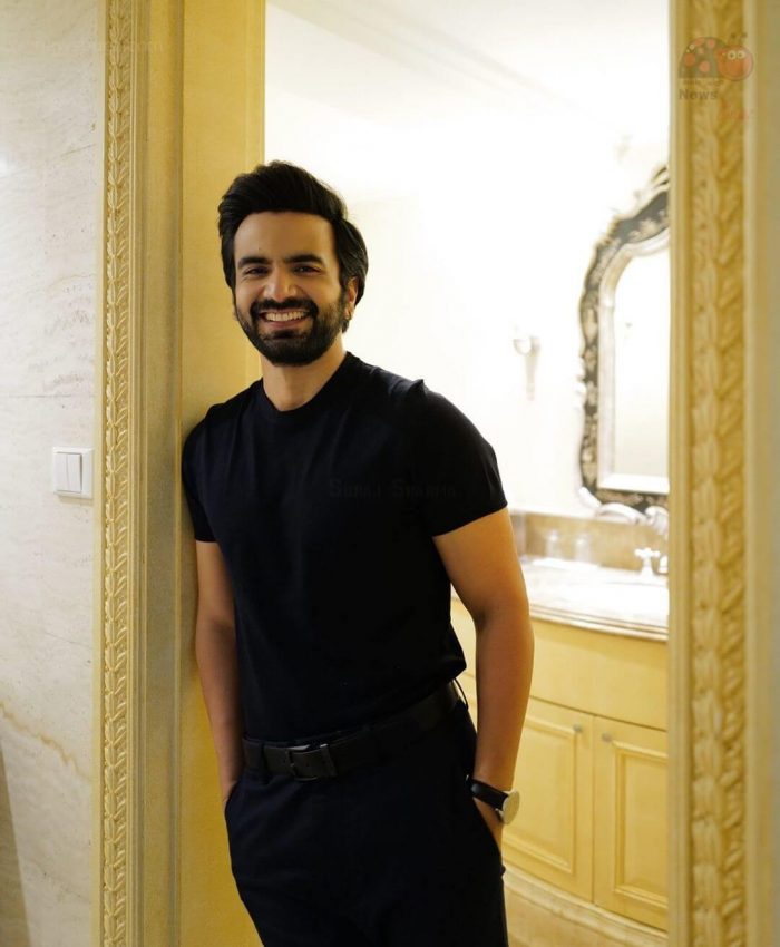 Ayush Mehra