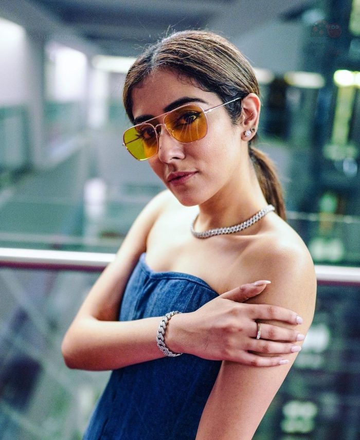 Jonita Gandhi